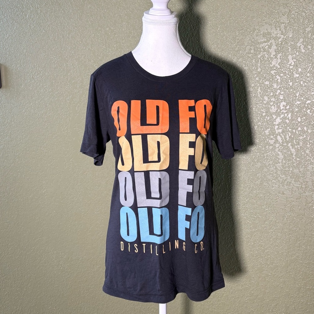 NWOT Old Forester Distilling Co. Tee Size S 🥃